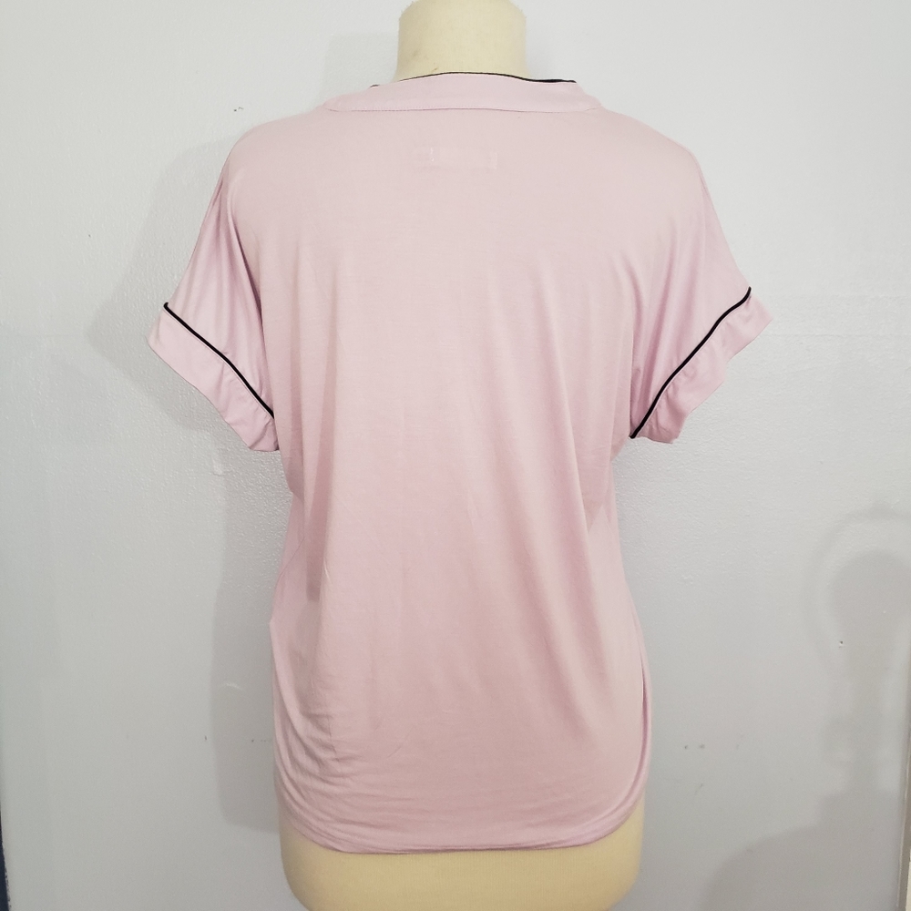 Ugg Size M sleepwear top lavender - Picture 7 of 12